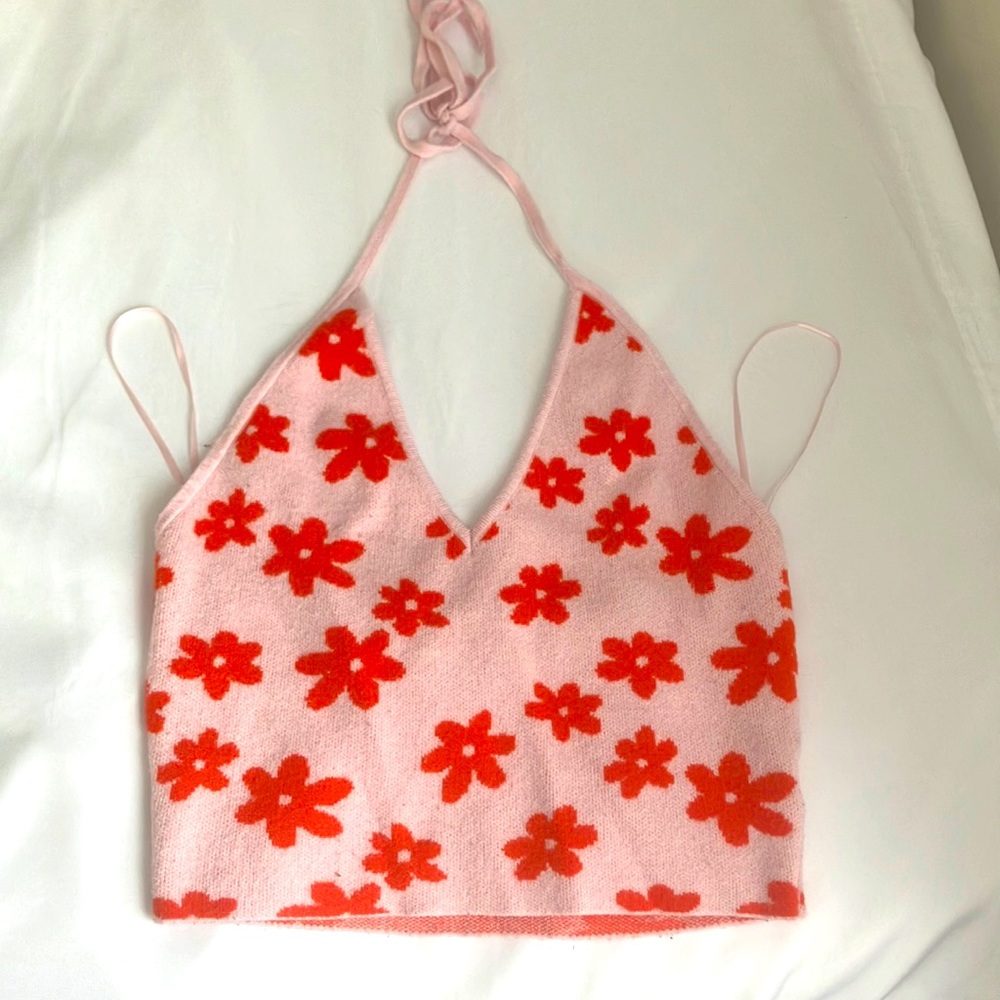 I am selling a light pink and redis orange shirt from L.A. HEARTS it is an XS